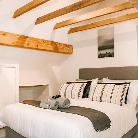 Holly Cottage, 2 Bed House, Sleeps 6 Cleobury Mortimer Exteriör bild