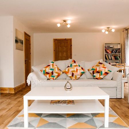 Holly Cottage, 2 Bed House, Sleeps 6 Cleobury Mortimer Exteriör bild