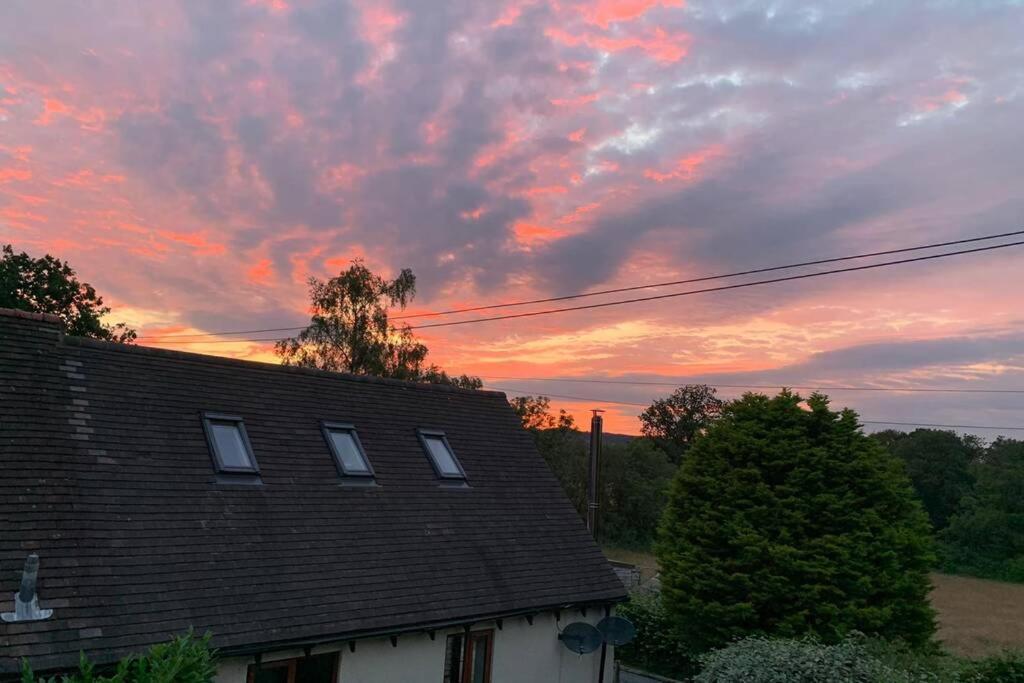 Holly Cottage, 2 Bed House, Sleeps 6 Cleobury Mortimer Exteriör bild