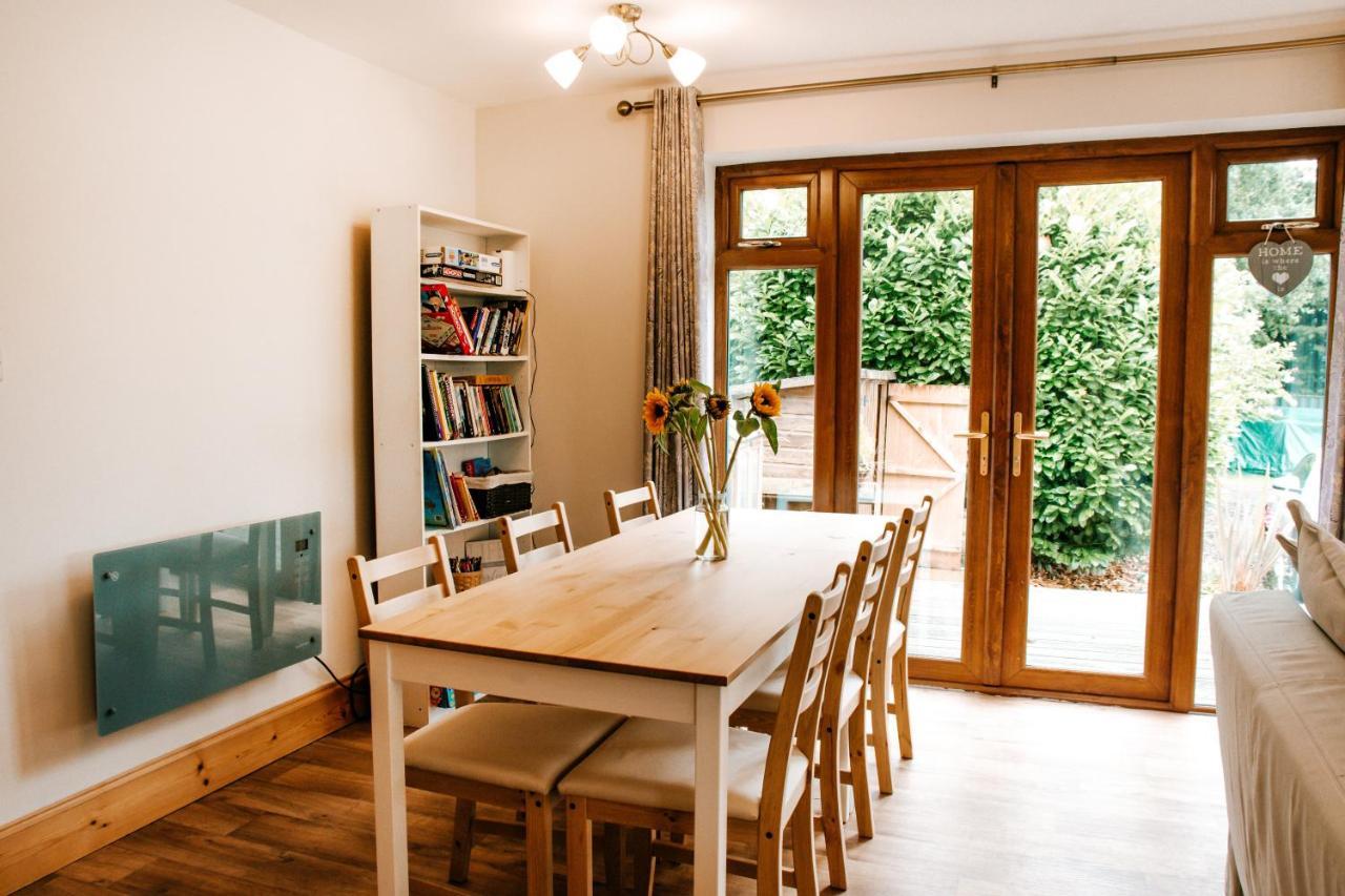 Holly Cottage, 2 Bed House, Sleeps 6 Cleobury Mortimer Exteriör bild