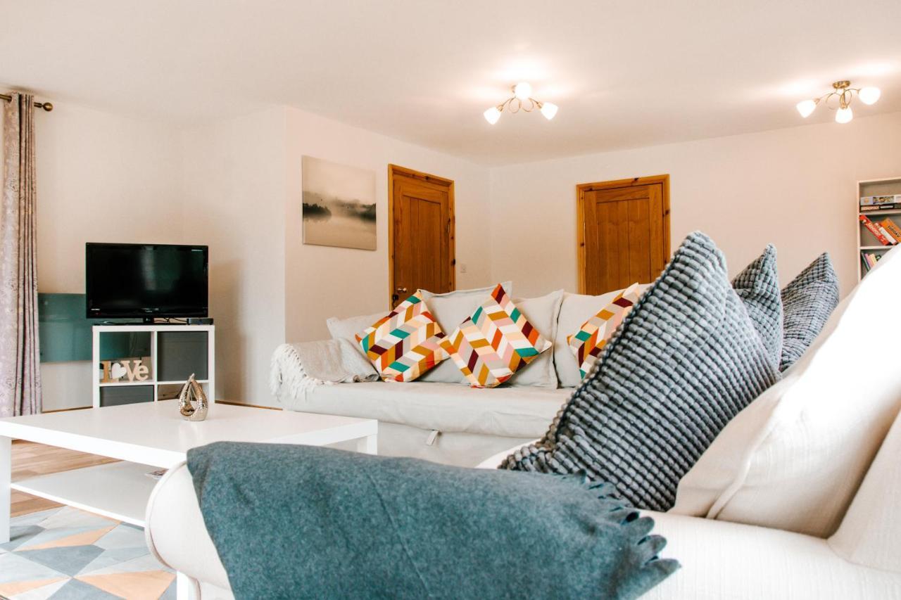 Holly Cottage, 2 Bed House, Sleeps 6 Cleobury Mortimer Exteriör bild