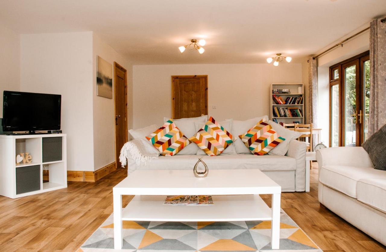 Holly Cottage, 2 Bed House, Sleeps 6 Cleobury Mortimer Exteriör bild